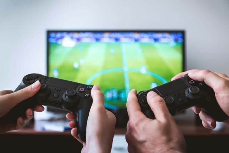 Videojuegos (Por Jeshootscom vía Pexels)