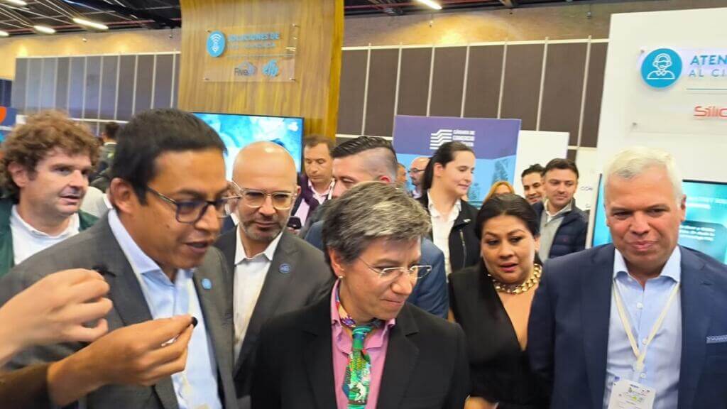 La Cultura Inteligente de ETB, protagonista del Smart City Expo Bogotá