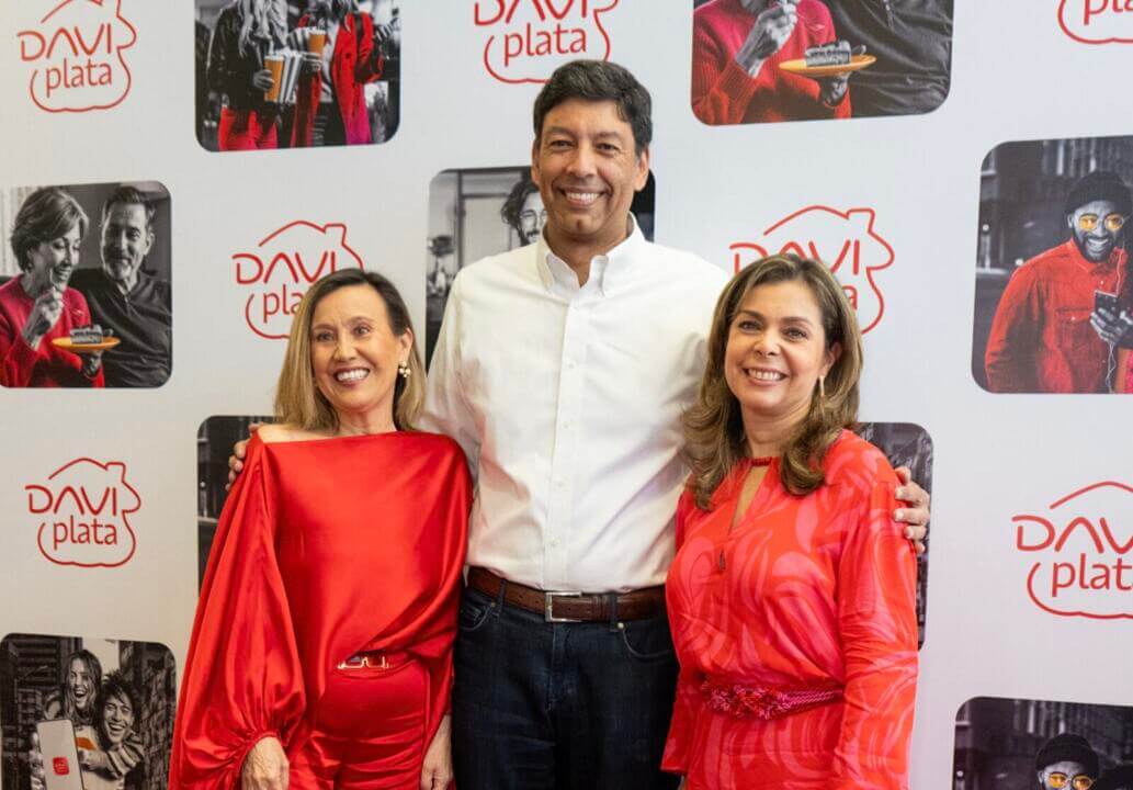 daviplata lanza tarjetas de crédito y débito con NFC