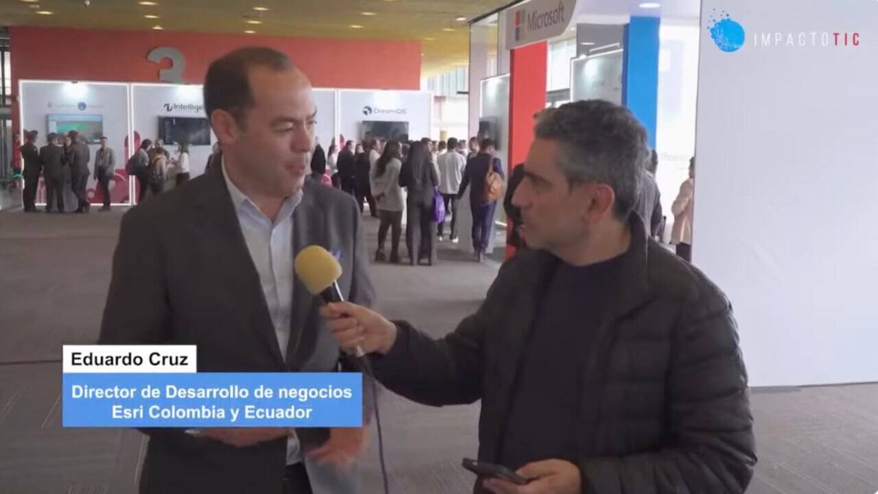 Eduardo Cruz, director de Desarrollo de Negocios de Esri Colombia:Ecuador habla sobre SIG en Colombia