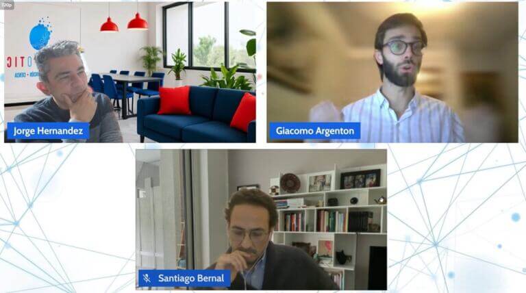 Una charla con Giacomo Argenton y Santiago Bernal de Digital Attitude hablando de los retos y buenas prácticas en la adopción de IA