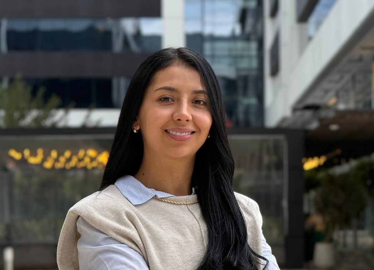 Erika Ramírez, directora de operaciones de Edu Labs, explica la oferta de capacitación en la Registraduría Nacional