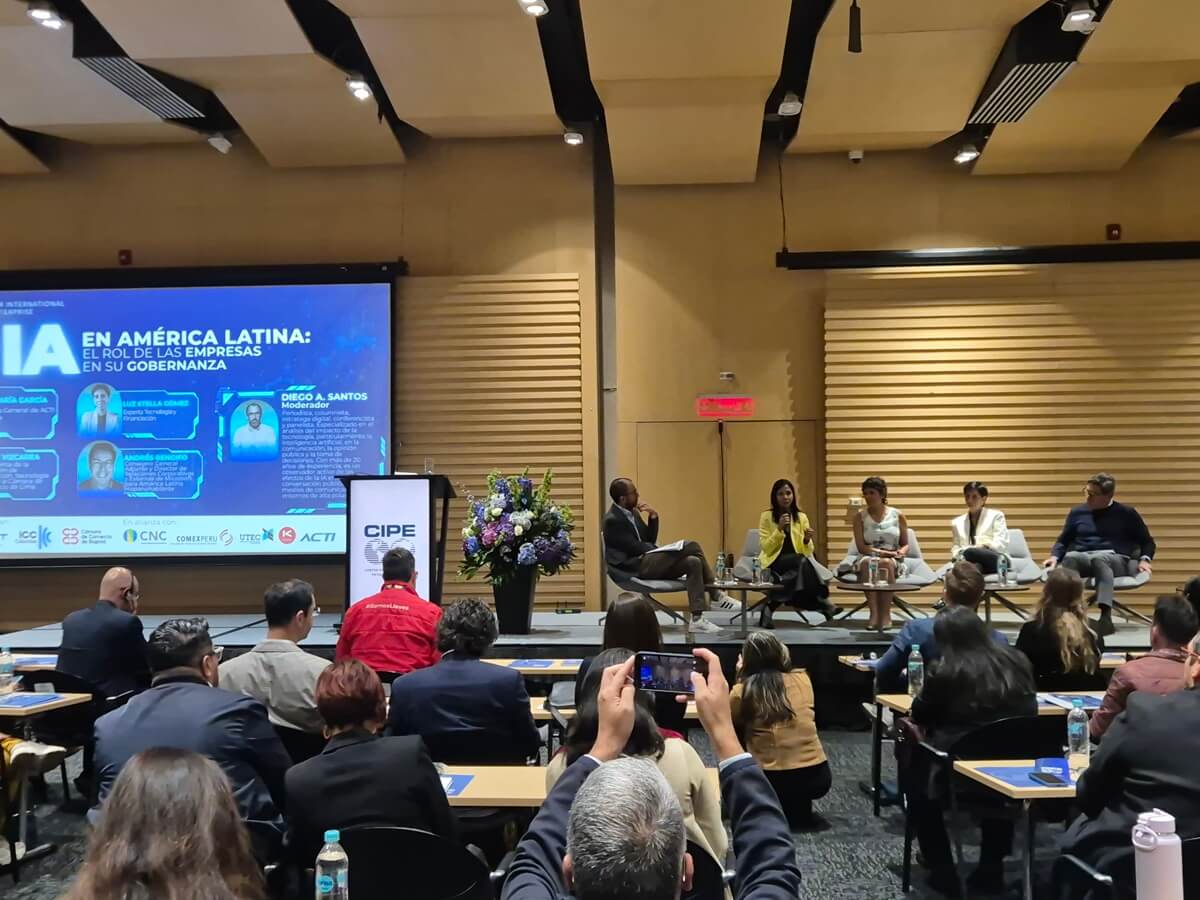 El CIPE lanzó en Bogotá una iniciativa de gobernanza de la Inteligencia Artificial en el sector privado para América Latina