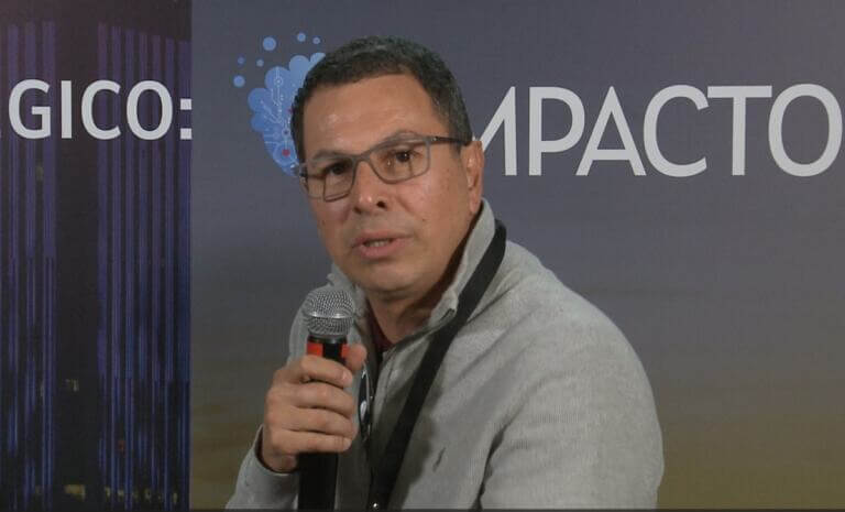 Edgart Ramírez explica las novedades de Dahua en Expo I 2026