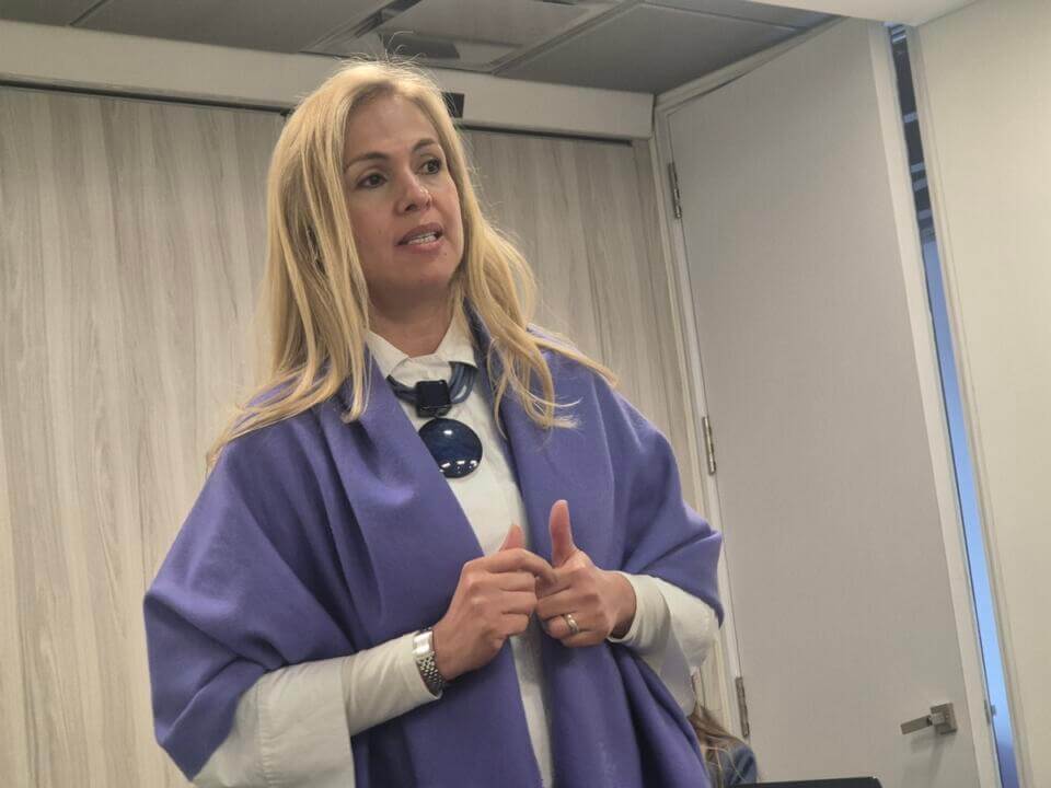 Adriana Franco, country manager de GE HealthCare Colombia, explica el impacto de la IA en el sector salud