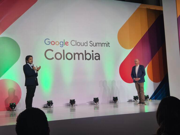 David González, vicepresidente de Banca Seguros y Retail de Seguros Bolivar compartió el escenario con Alberto Oppenheimer,