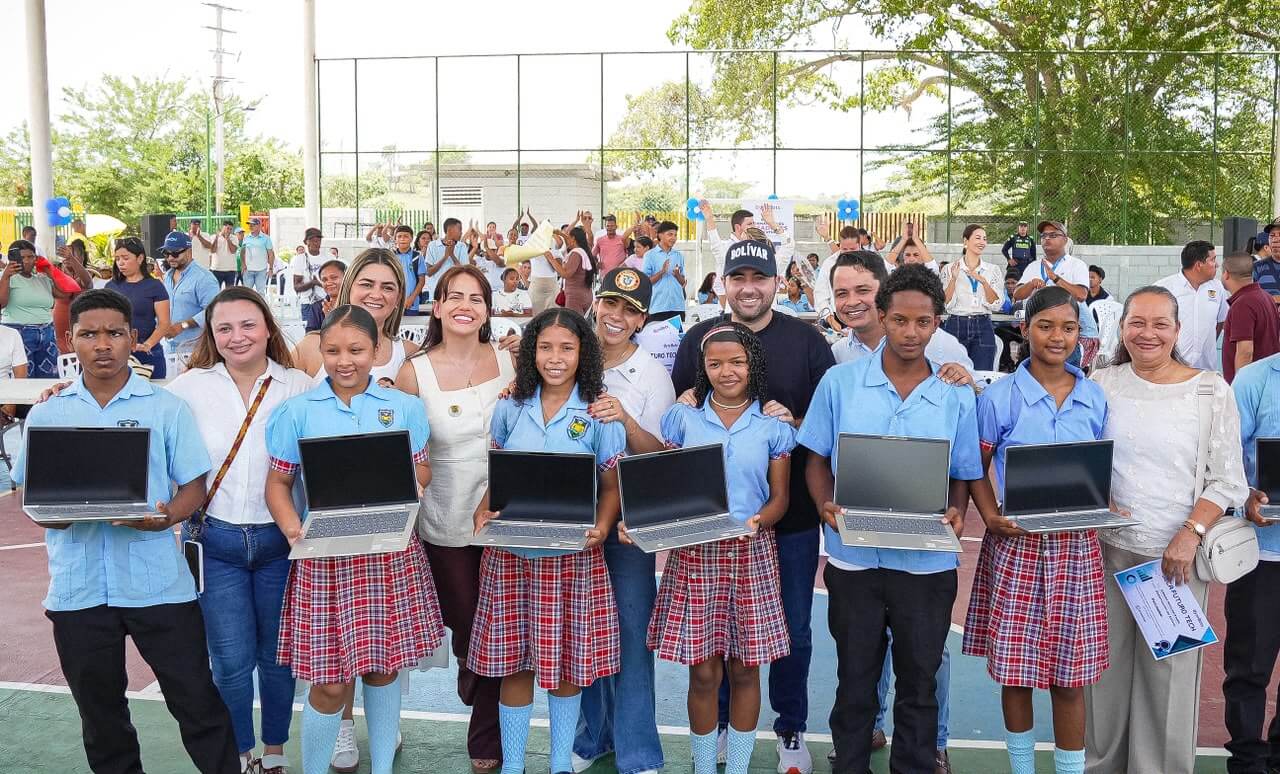 capacitación en habilidades digitales Colombia