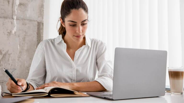 Cursos virtuales Sena mujeres: abren talleres en áreas tech